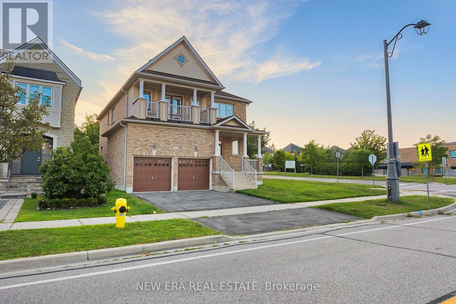 2 LADY VALENTINA AVENUE