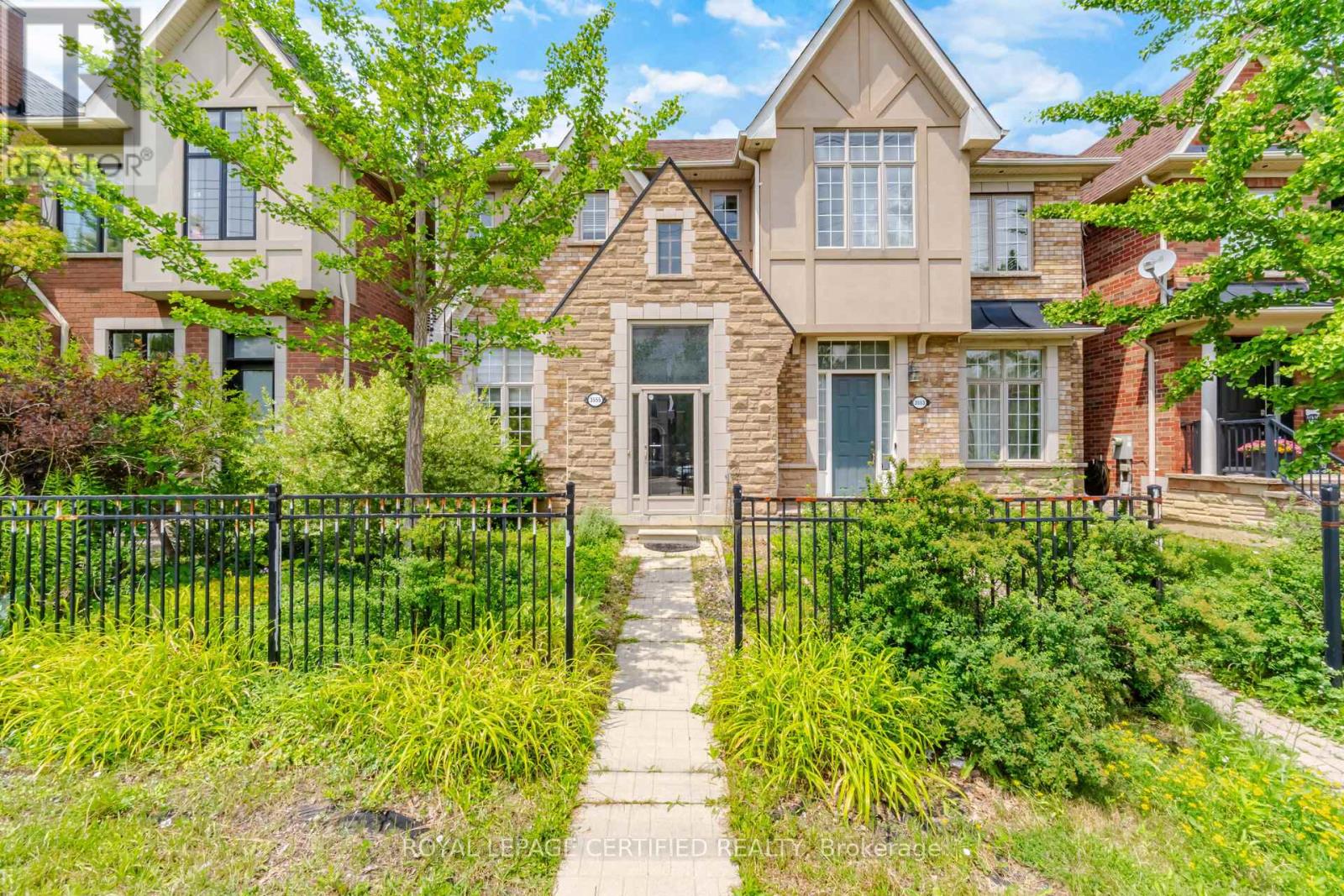 3555 EGLINTON AVENUE W