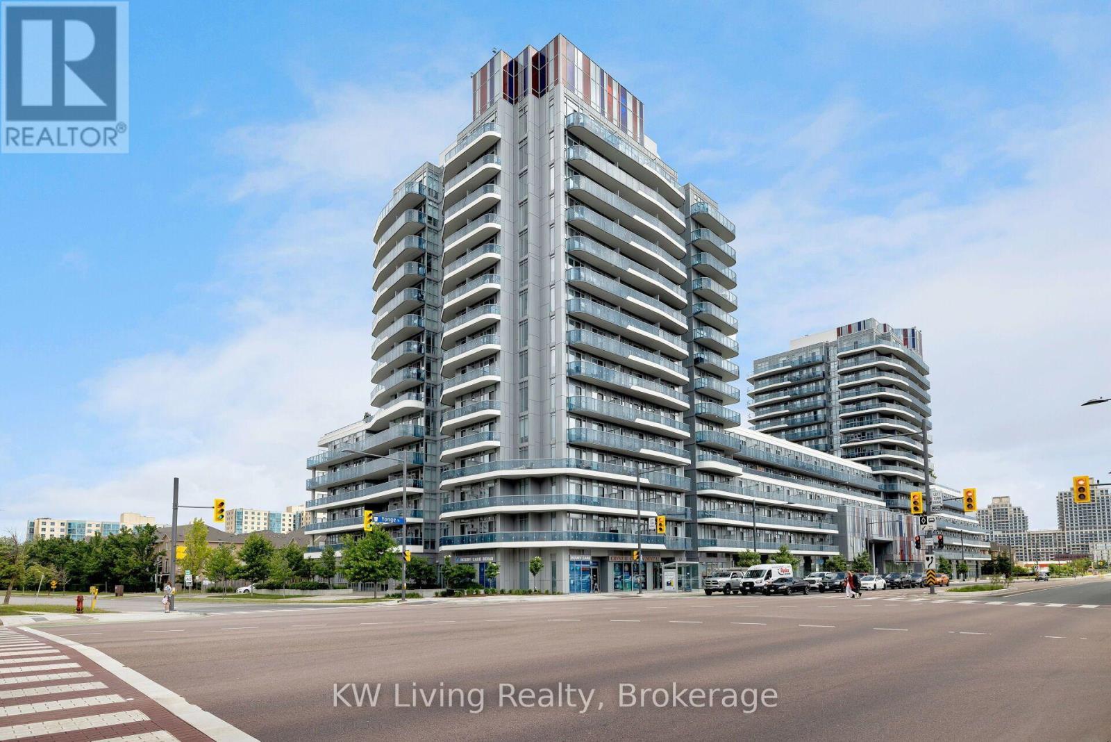 642 - 9471 YONGE STREET