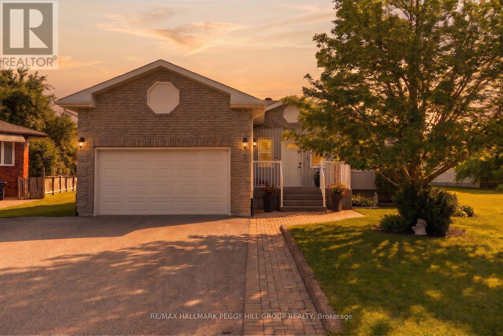 5 ALLAN COURT