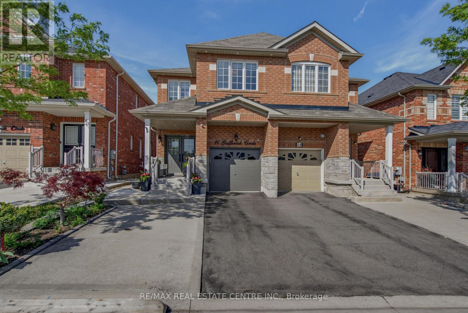16 GULFBROOK CIRCLE