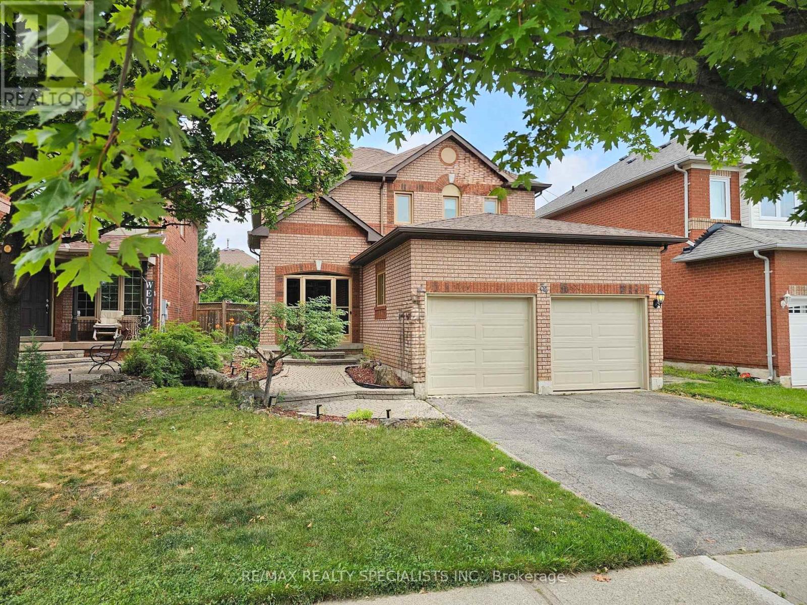 34 KILLALOE CRESCENT
