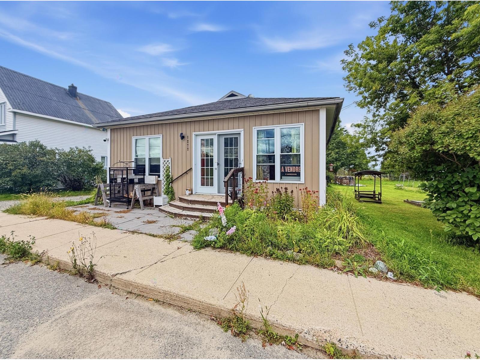 À vendre : 1277 Rue Principale, Saint-Édouard-de-Fabre, Québec J0Z1Z0 ...