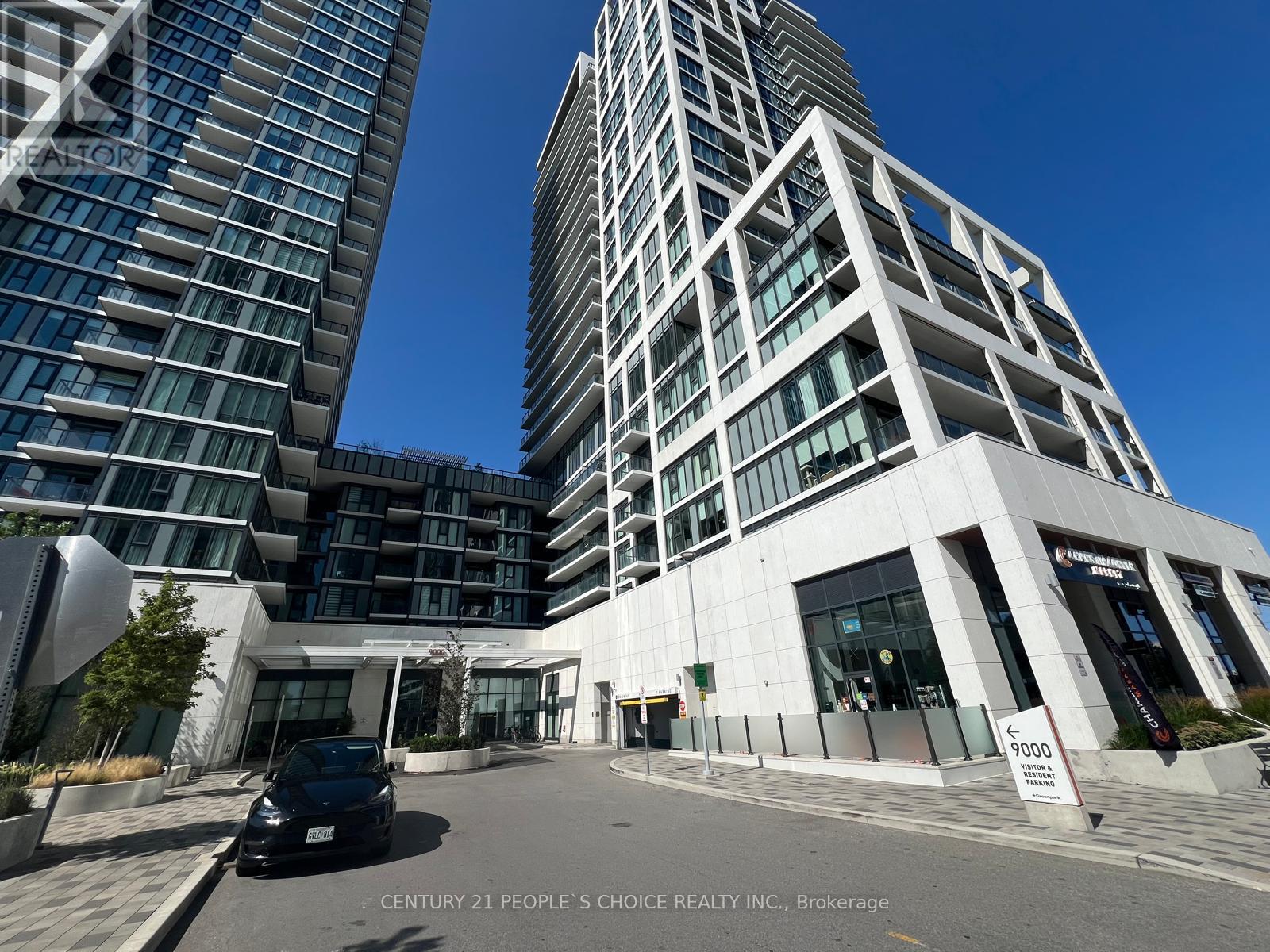 925 - 9000 JANE STREET