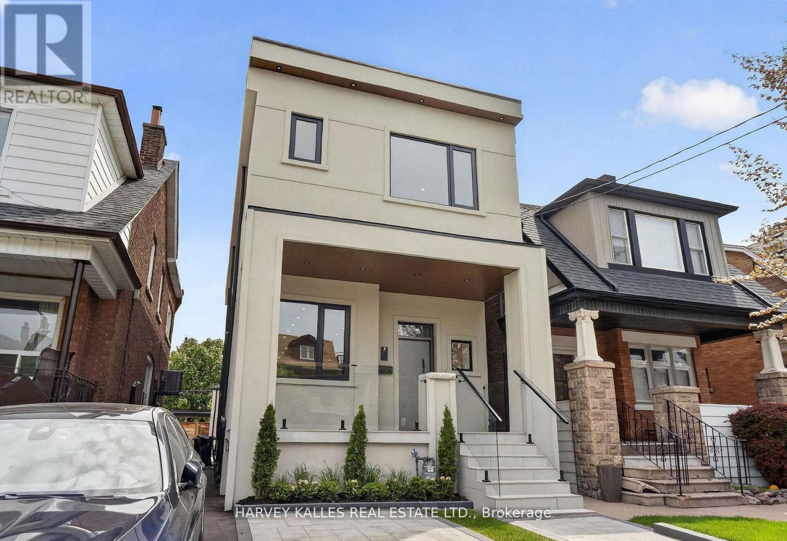GARDEN SUITE - 249 LAUDER AVENUE