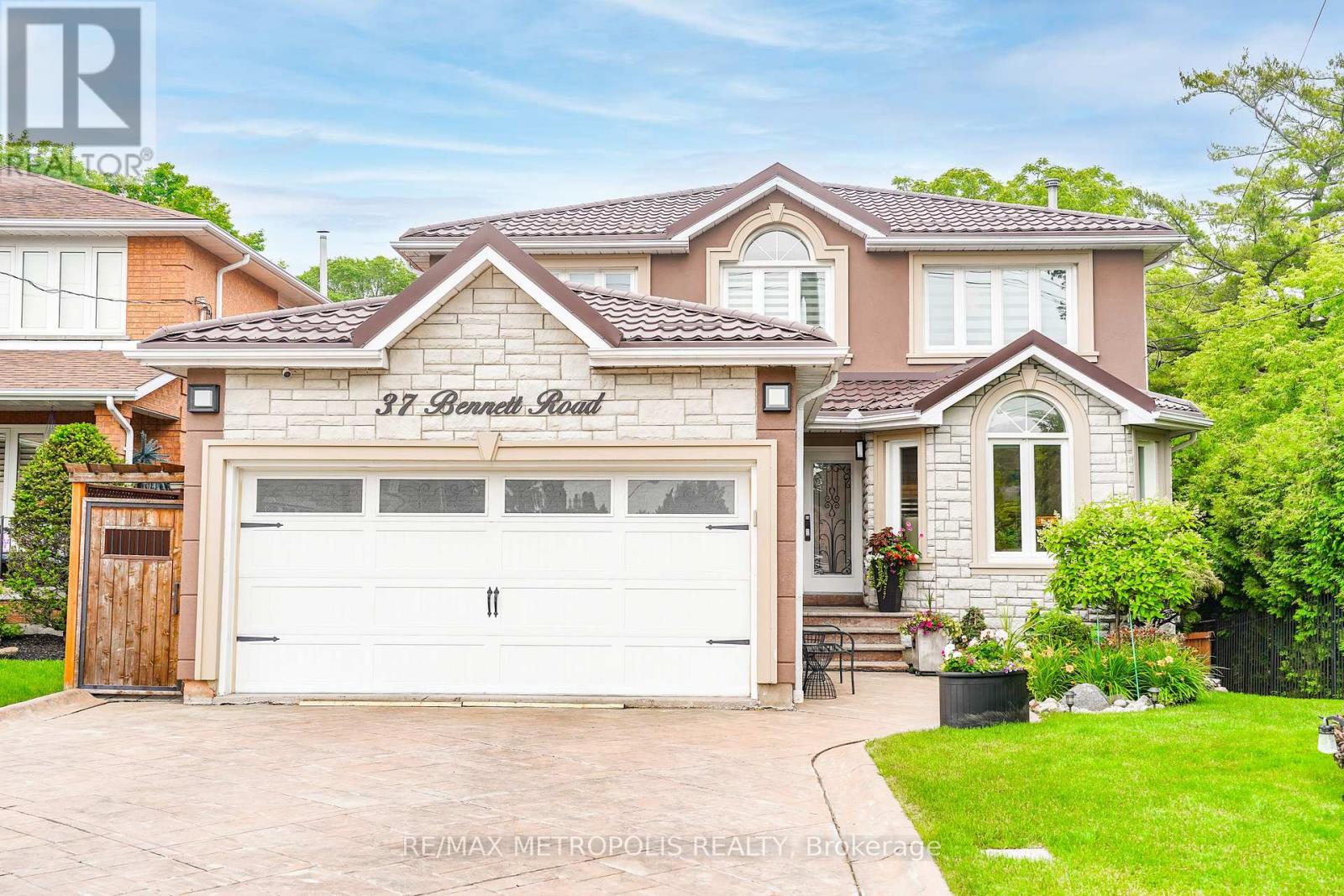 37 BENNETT ROAD