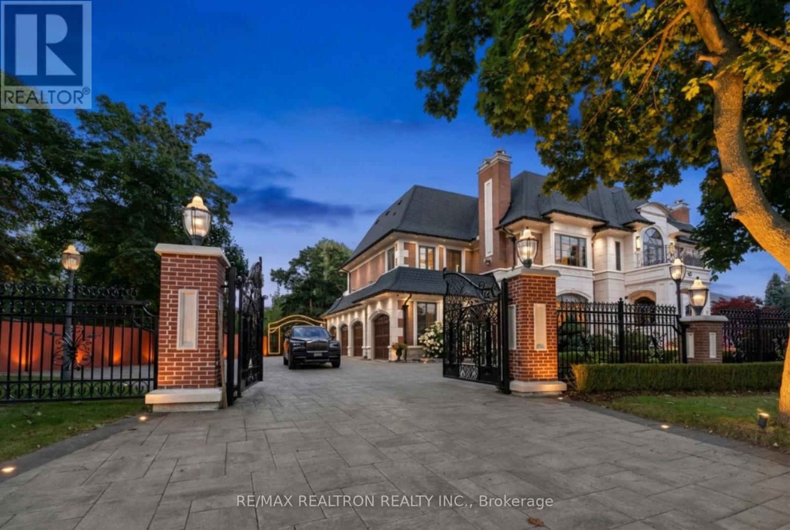 20 BRYSON DRIVE