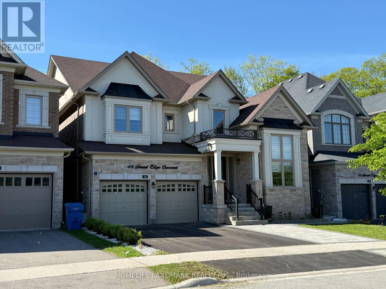 46 FOREST EDGE CRESCENT