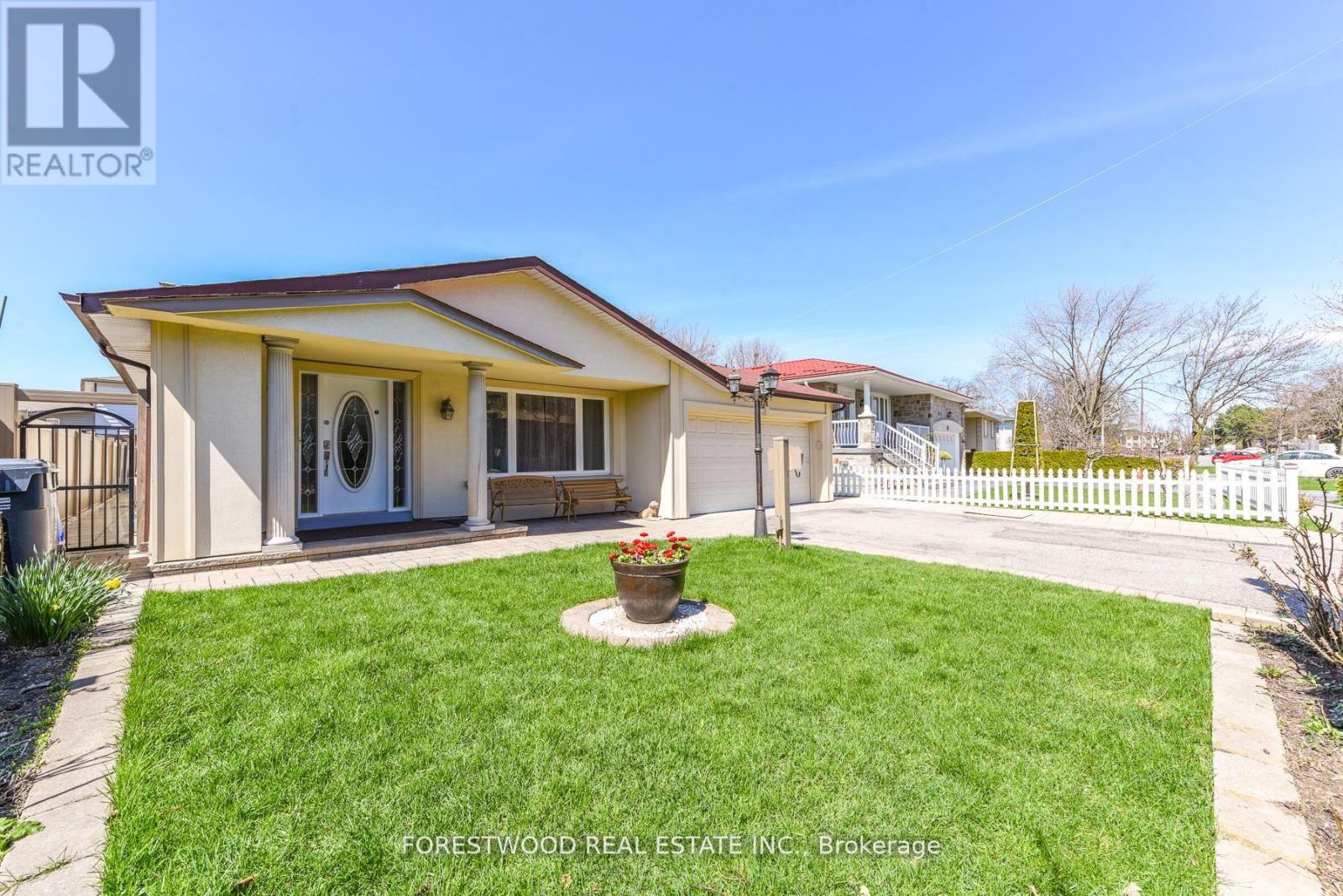 571 SILVER CREEK BOULEVARD