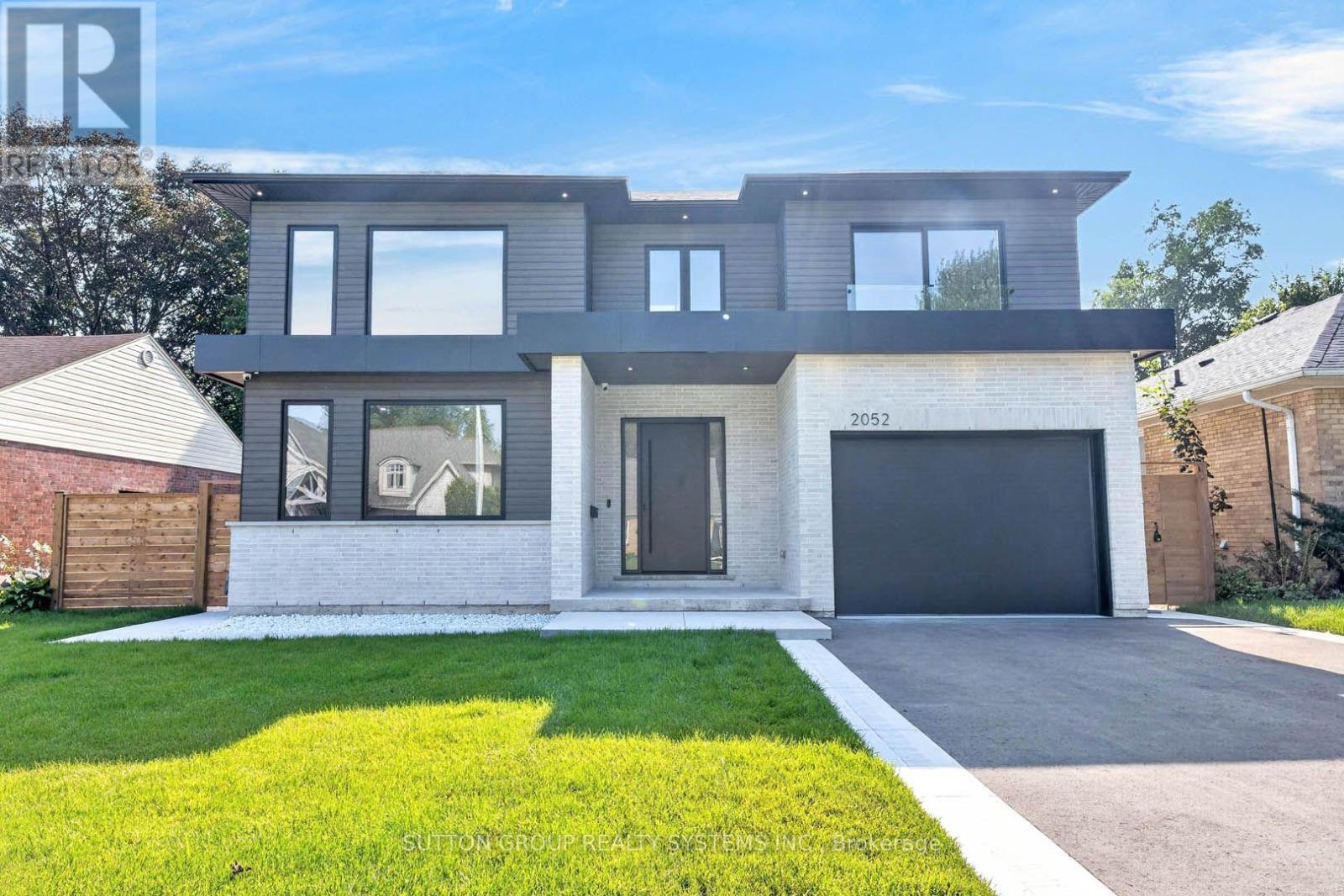 2052 REDAN DRIVE