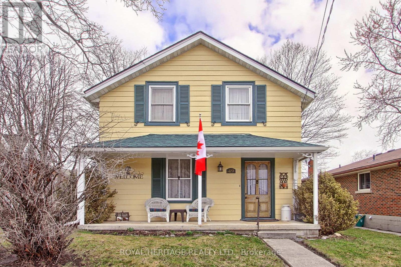 49 JOHN STREET E