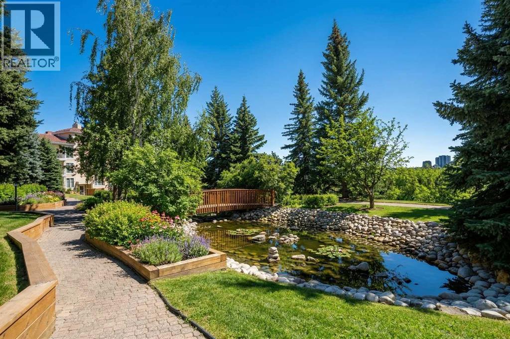 602, 505 Canyon Meadows Drive SW, Calgary, Alberta T2W5V9 - A2342987 ...