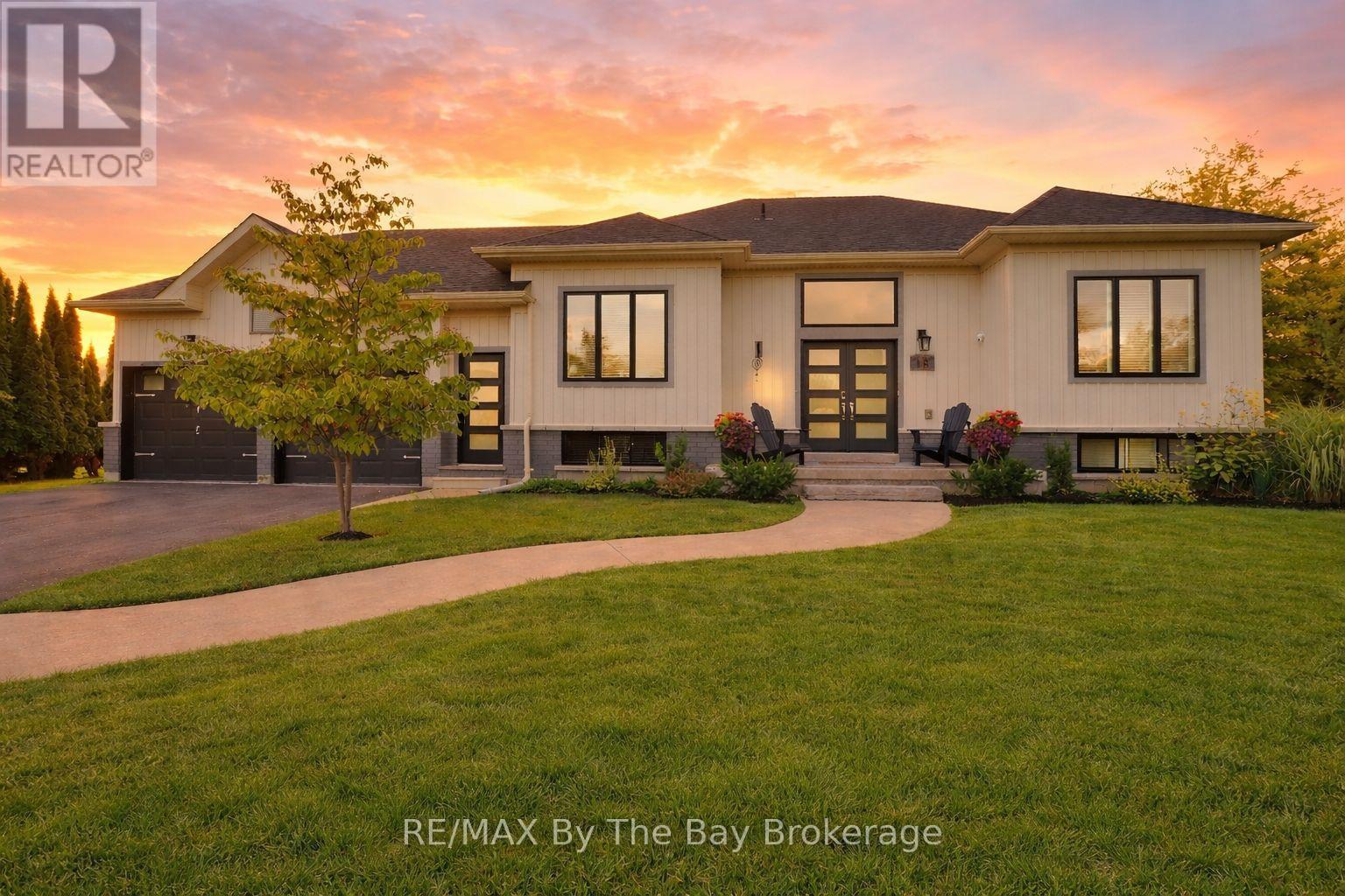 18 MAPLE DRIVE