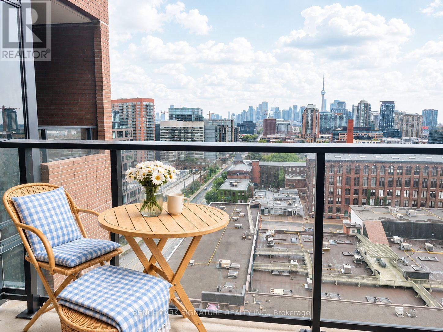 LPH 18 - 270 DUFFERIN STREET