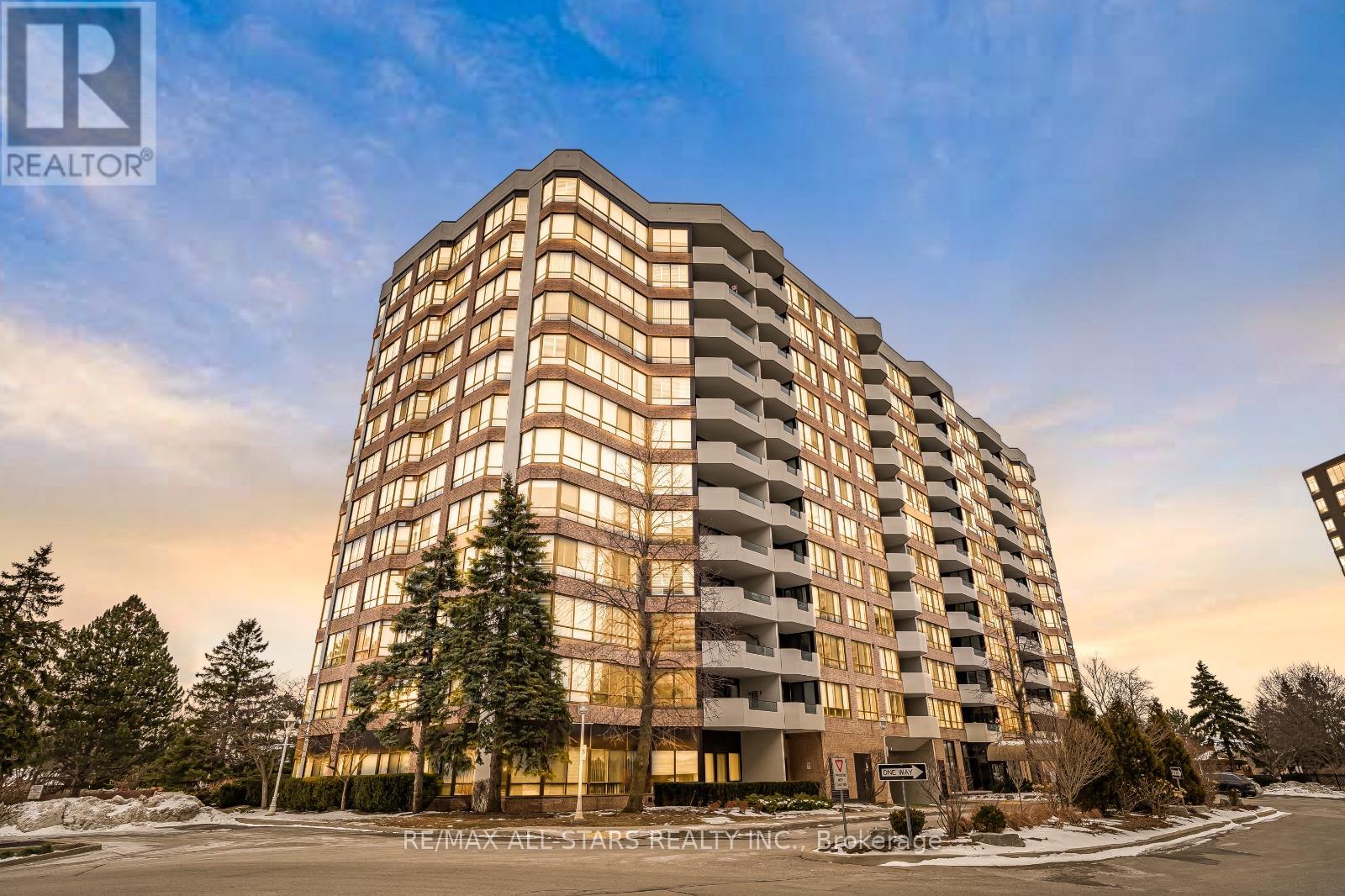 817 - 25 AUSTIN DRIVE
