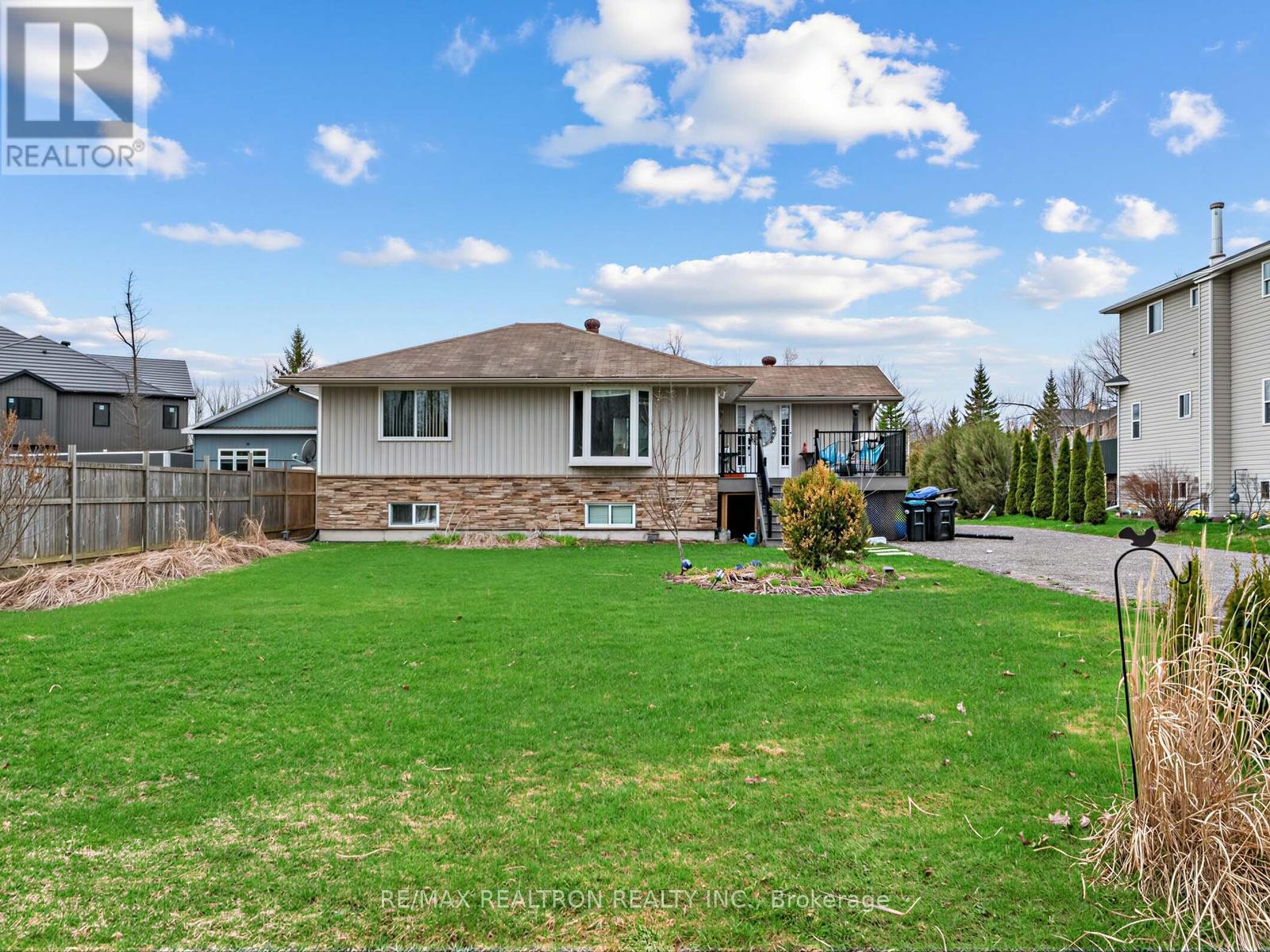 MAIN - 3794 30TH SIDE ROAD