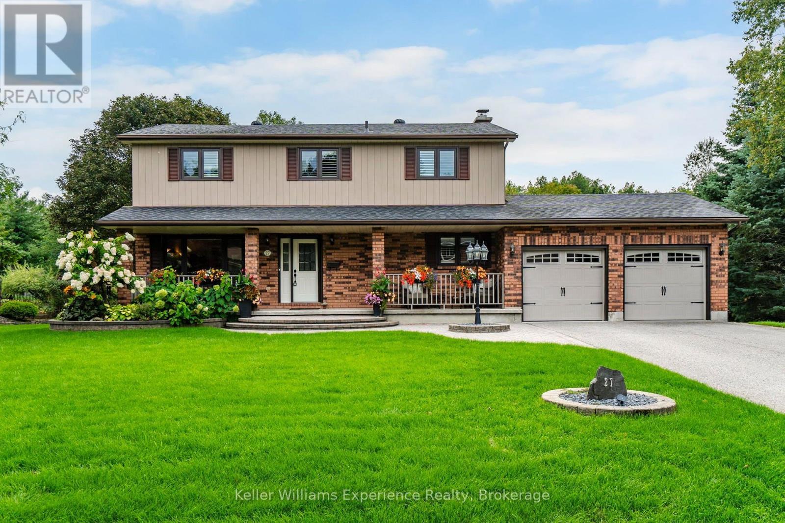 27 ROSEWOOD AVENUE