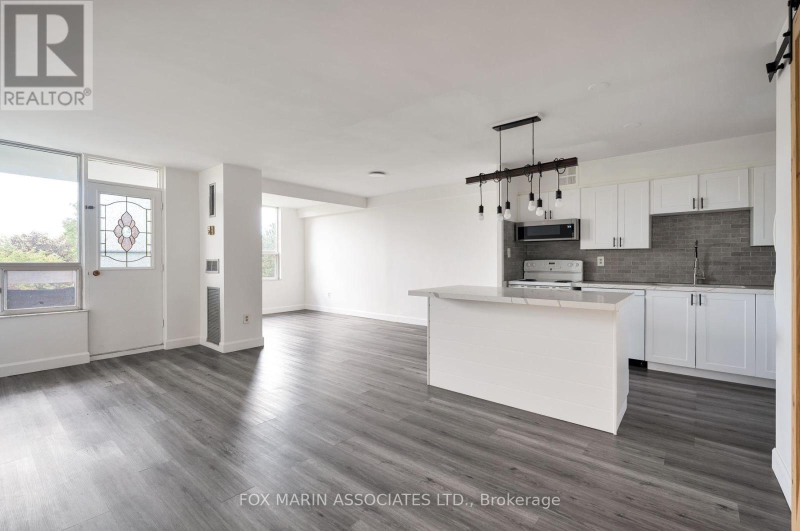 312 - 20 EDGECLIFF GOLFWAY
