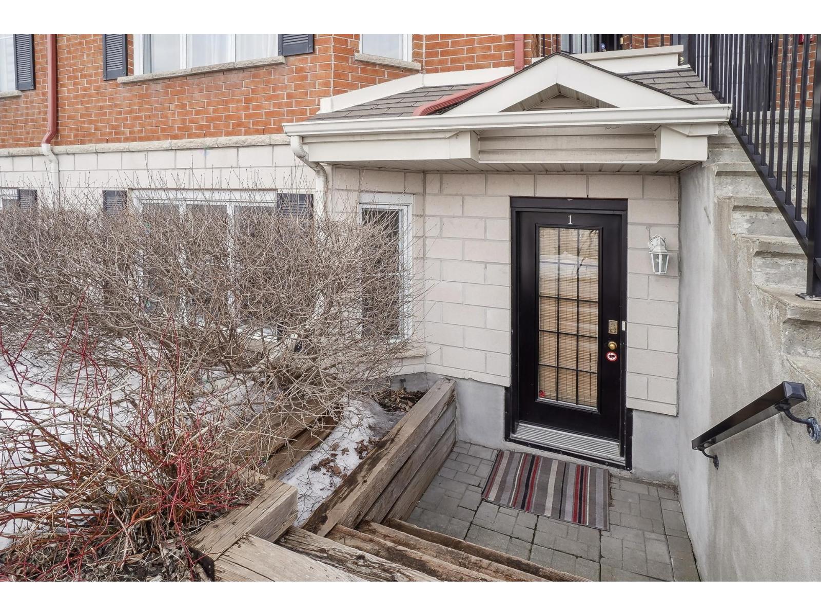 ひがし1 For rent: 5645 Boul. Chevrier, #1, Brossard, Quebec J4Z0G7