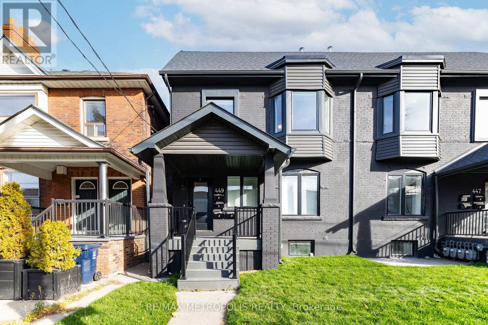 449 LANSDOWNE AVENUE · Fourplex, Toronto