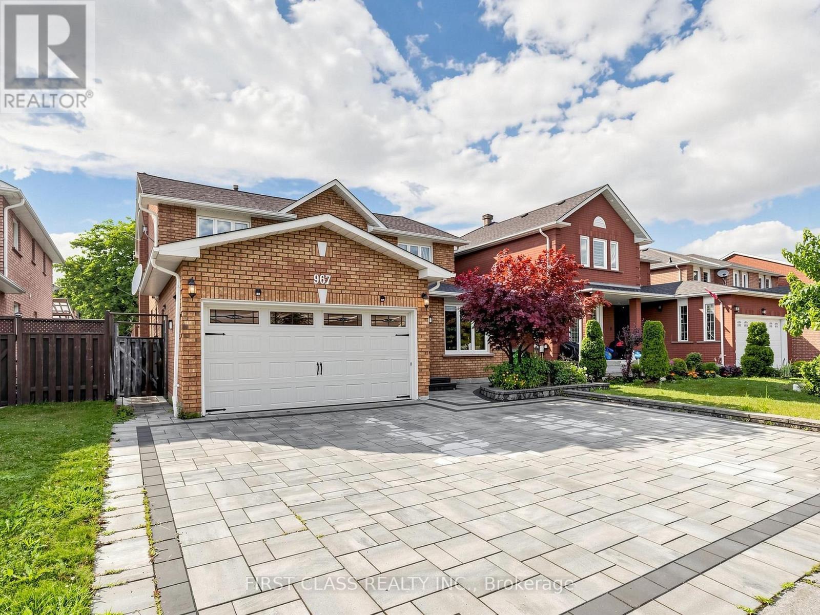 967 WHITE CLOVER WAY