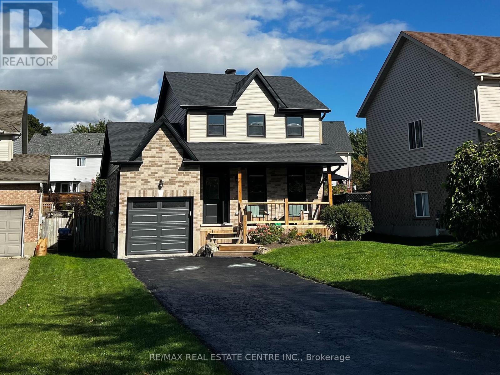 716 RUSSEL COURT