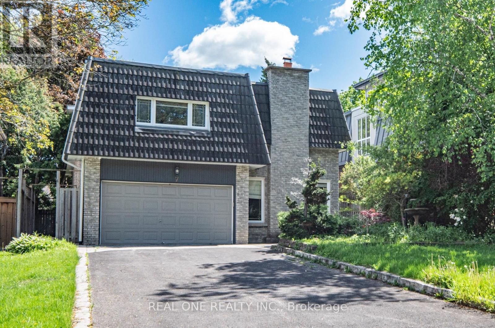 7 HAGERMAN BOULEVARD