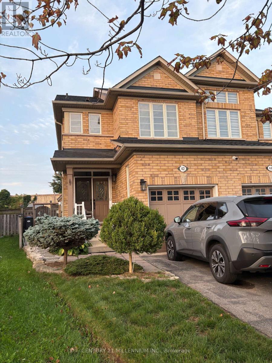 42 RUBYSILVER DRIVE