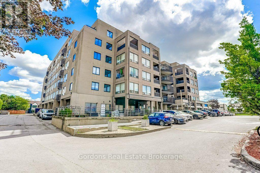 517 - 5800 SHEPPARD AVENUE E