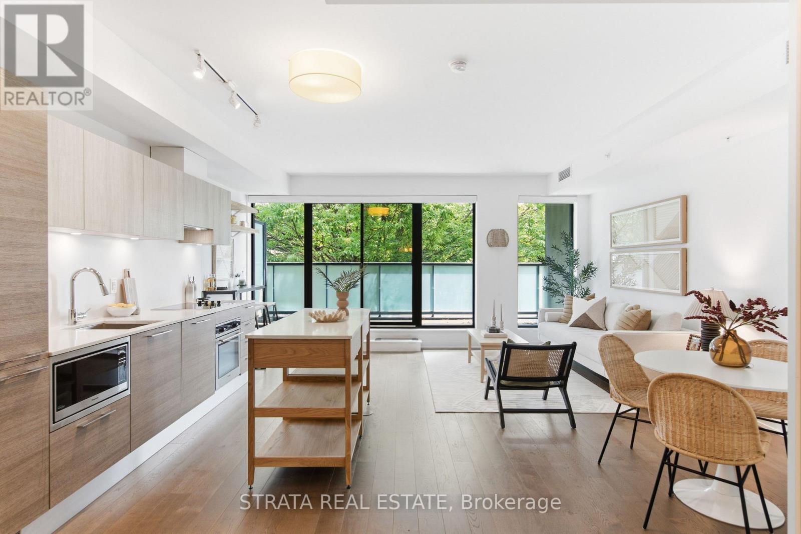 302 - 530 INDIAN GROVE