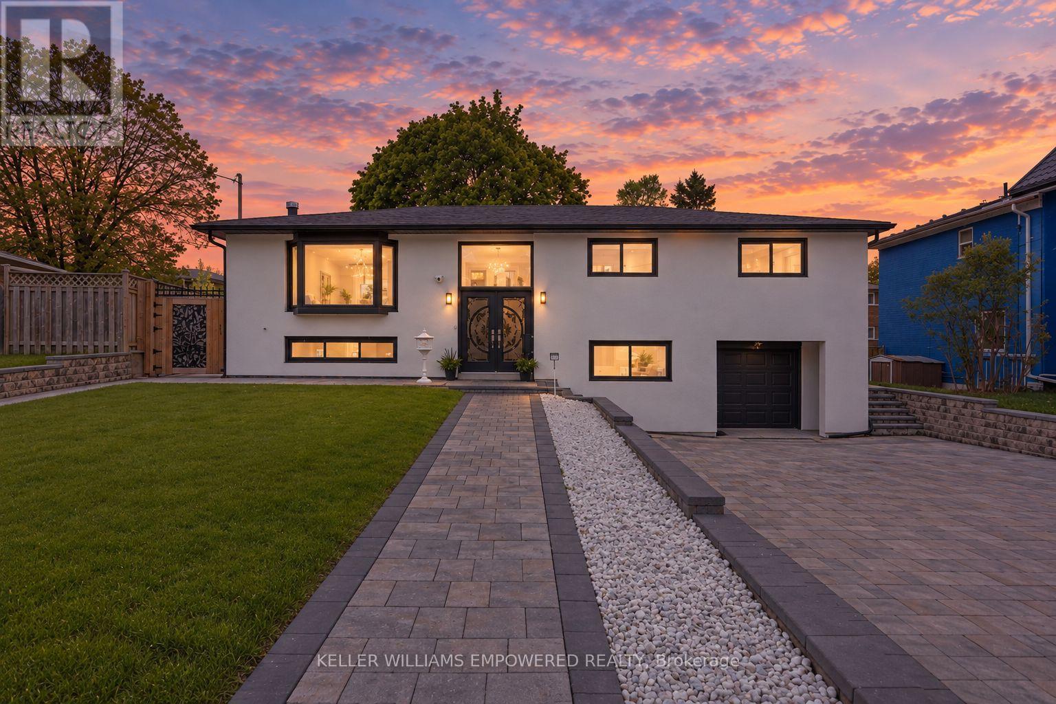 112 KINGSLAKE ROAD