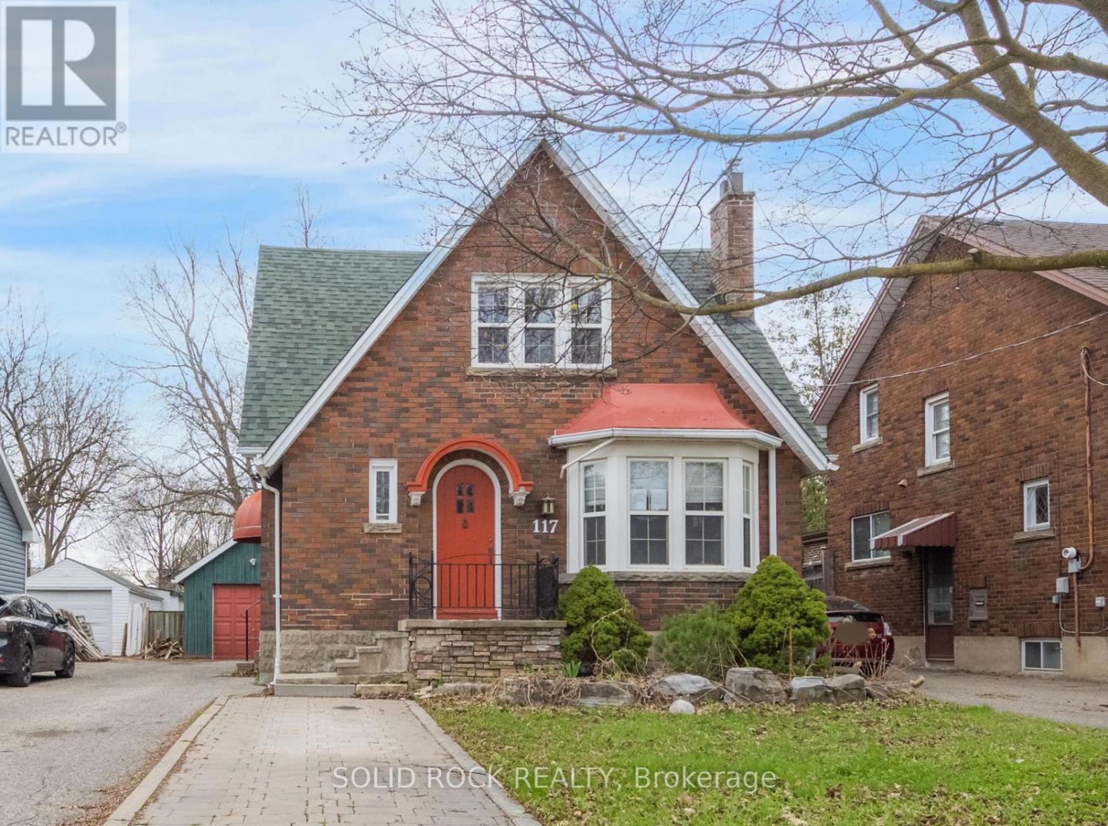 117 MILL STREET S