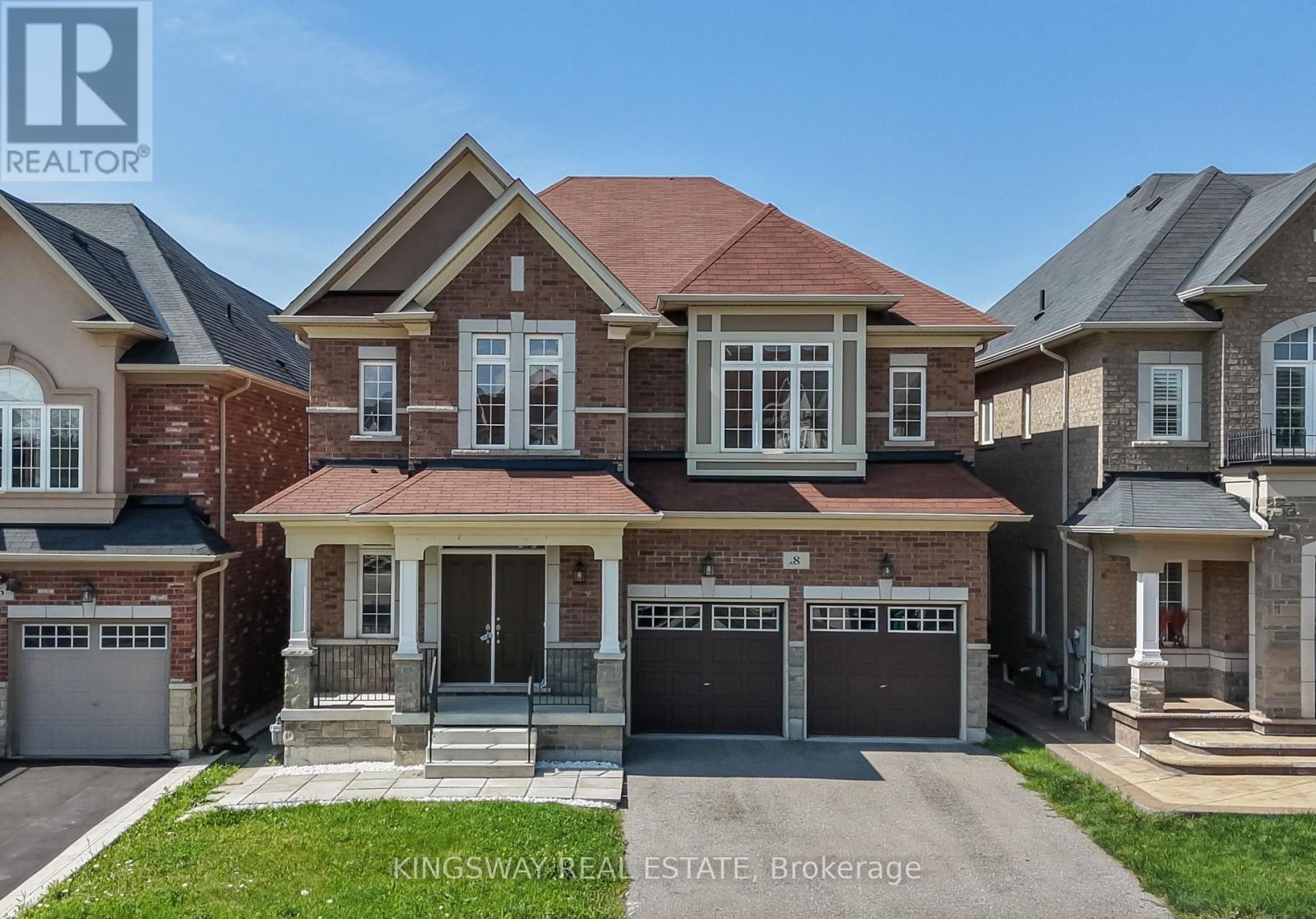 8 MONKTON CIRCLE