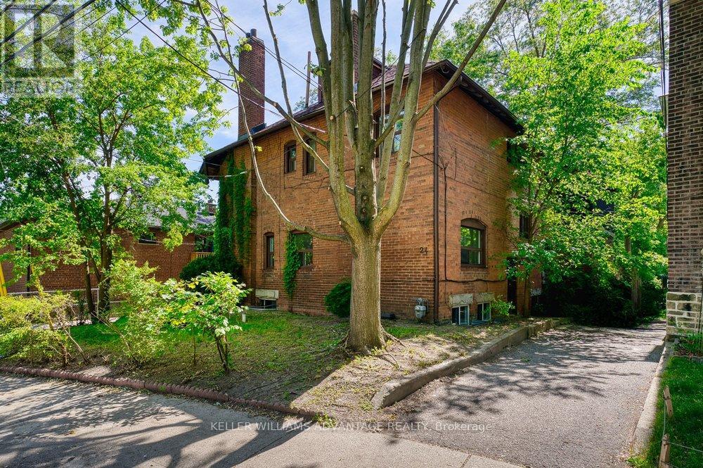 24 INDIAN ROAD CRESCENT