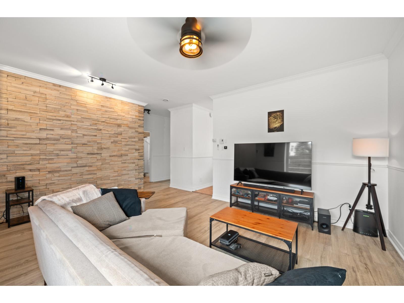 For sale: 1633 Mtée Ste-Therese, Saint-Jérôme, Quebec J5L2L2