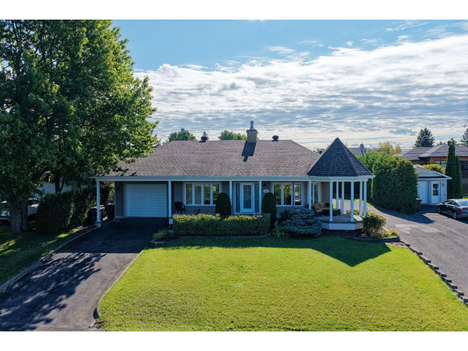 1140 Rue Ste-Thérèse — photo 1