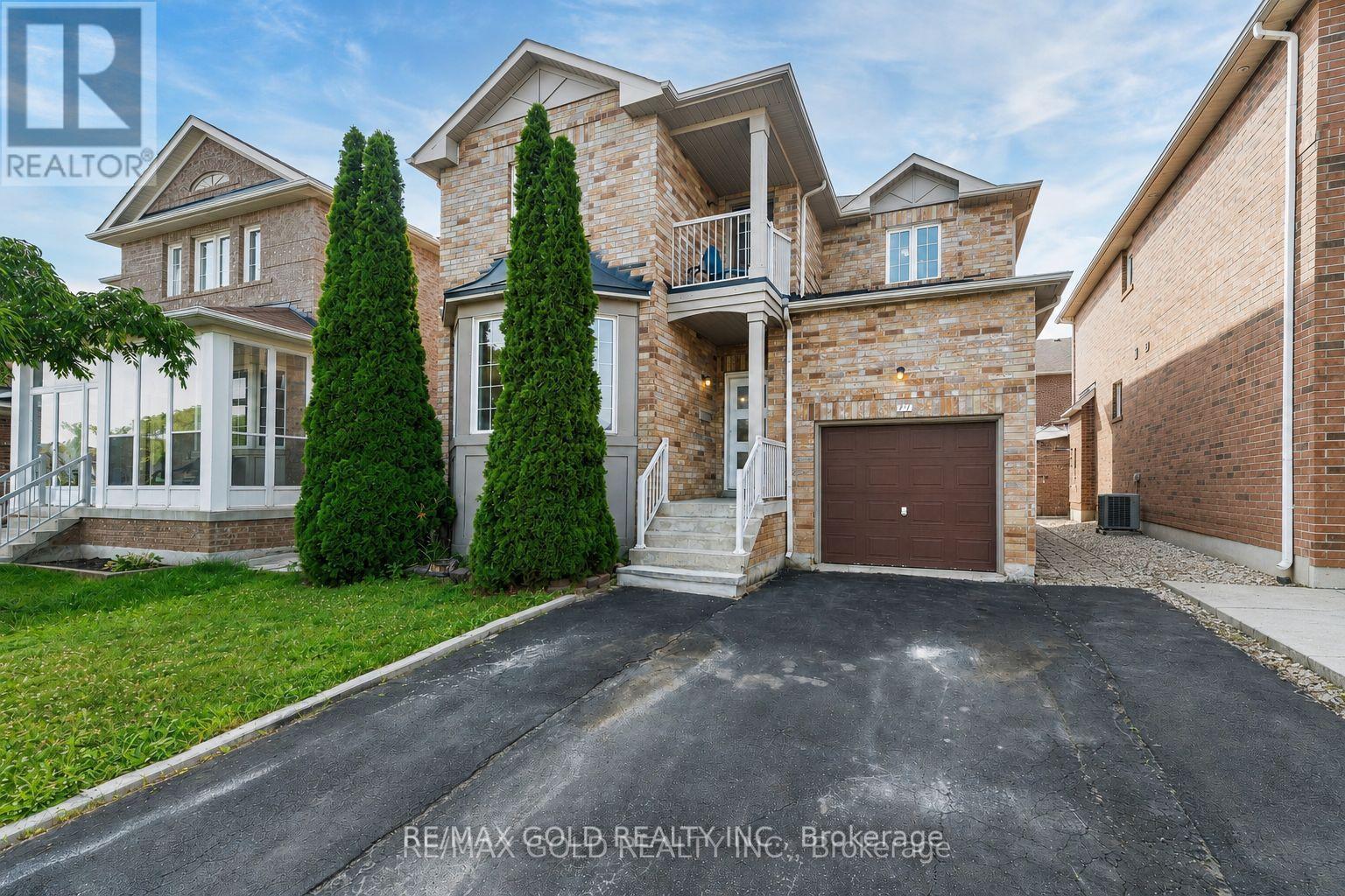 77 SCHOONER DRIVE