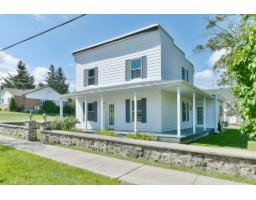 À vendre : 119-119A Rue Mont-Royal, Laval (Sainte-Rose), Québec H7L3A8 ...