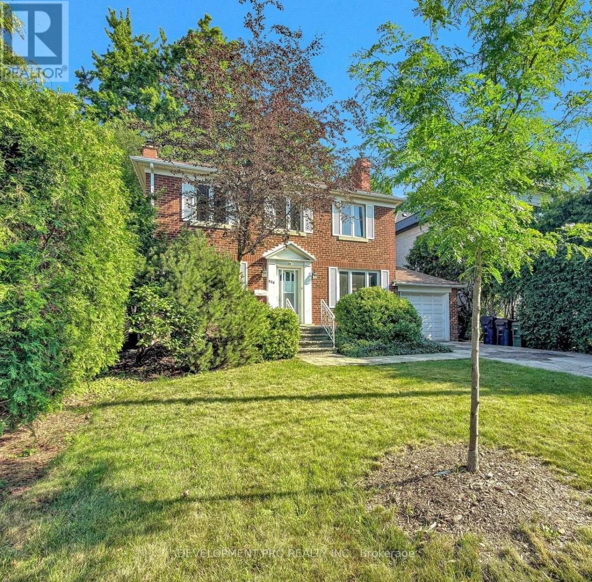 For sale: 534 DELORAINE AVENUE, Toronto (Bedford Park-Nortown