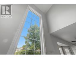 For sale: H-5 - 1661 NASH ROAD, Clarington (Courtice), Ontario