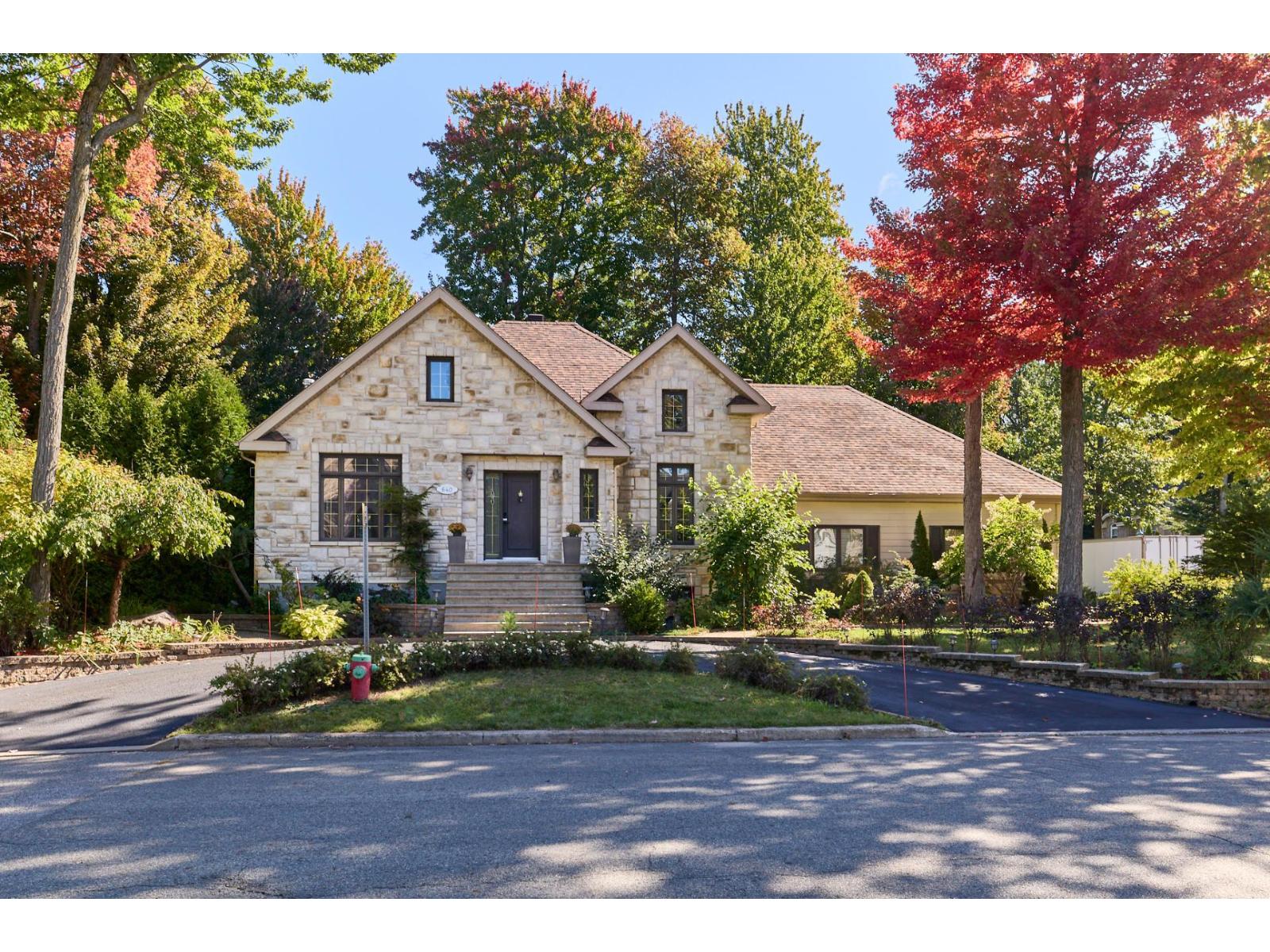 For sale: 640 Ch. des Bâtisseurs, Trois-Rivières, Quebec G9B8B8 ...