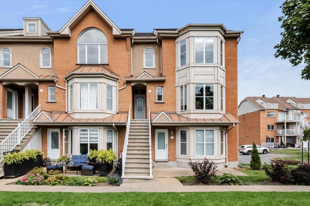 For sale: 9602 Rue Riverin, Brossard, Quebec J4X2Z1 - 13900137