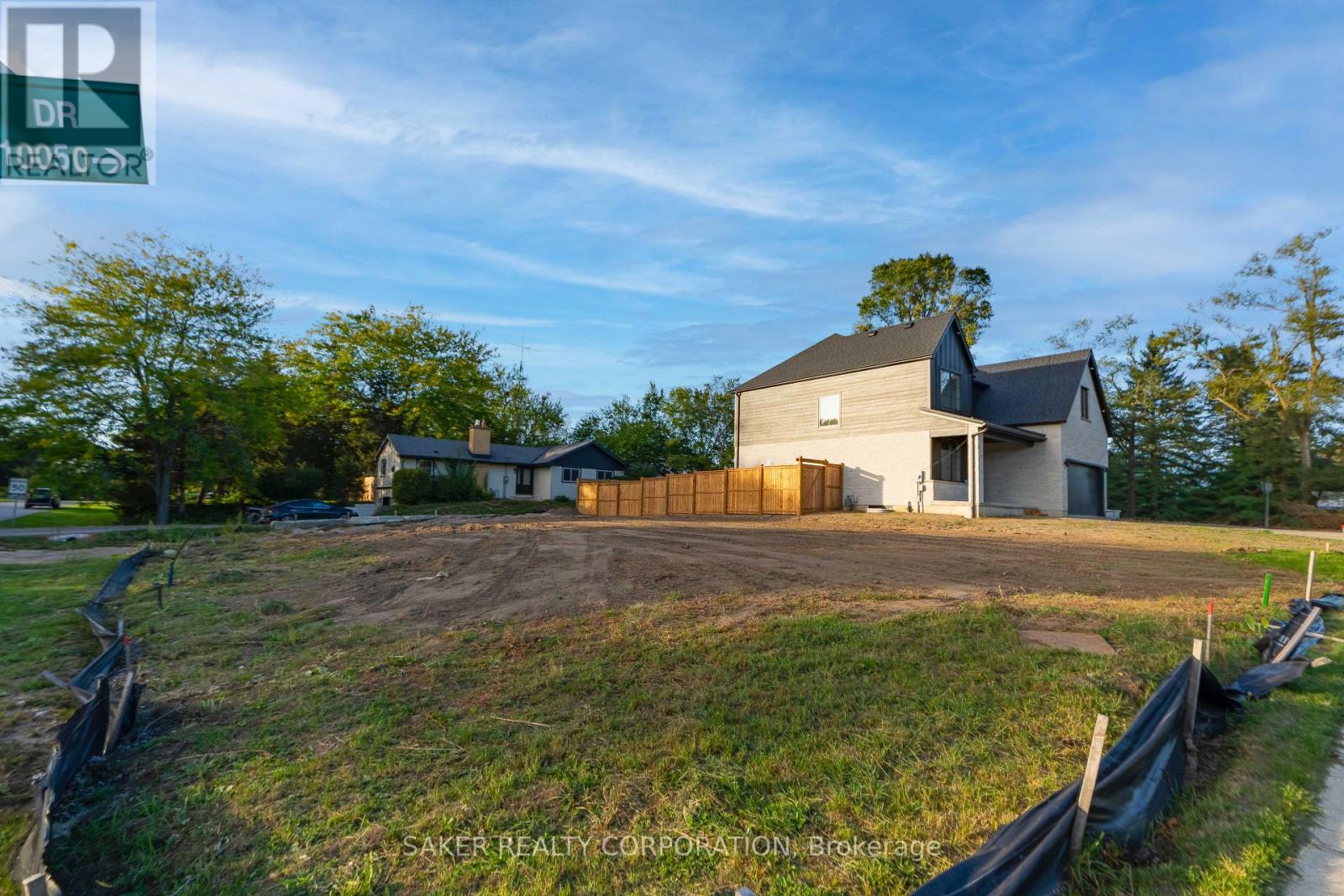 For sale: 10056 OXBOW DRIVE, Middlesex Centre (Komoka), Ontario