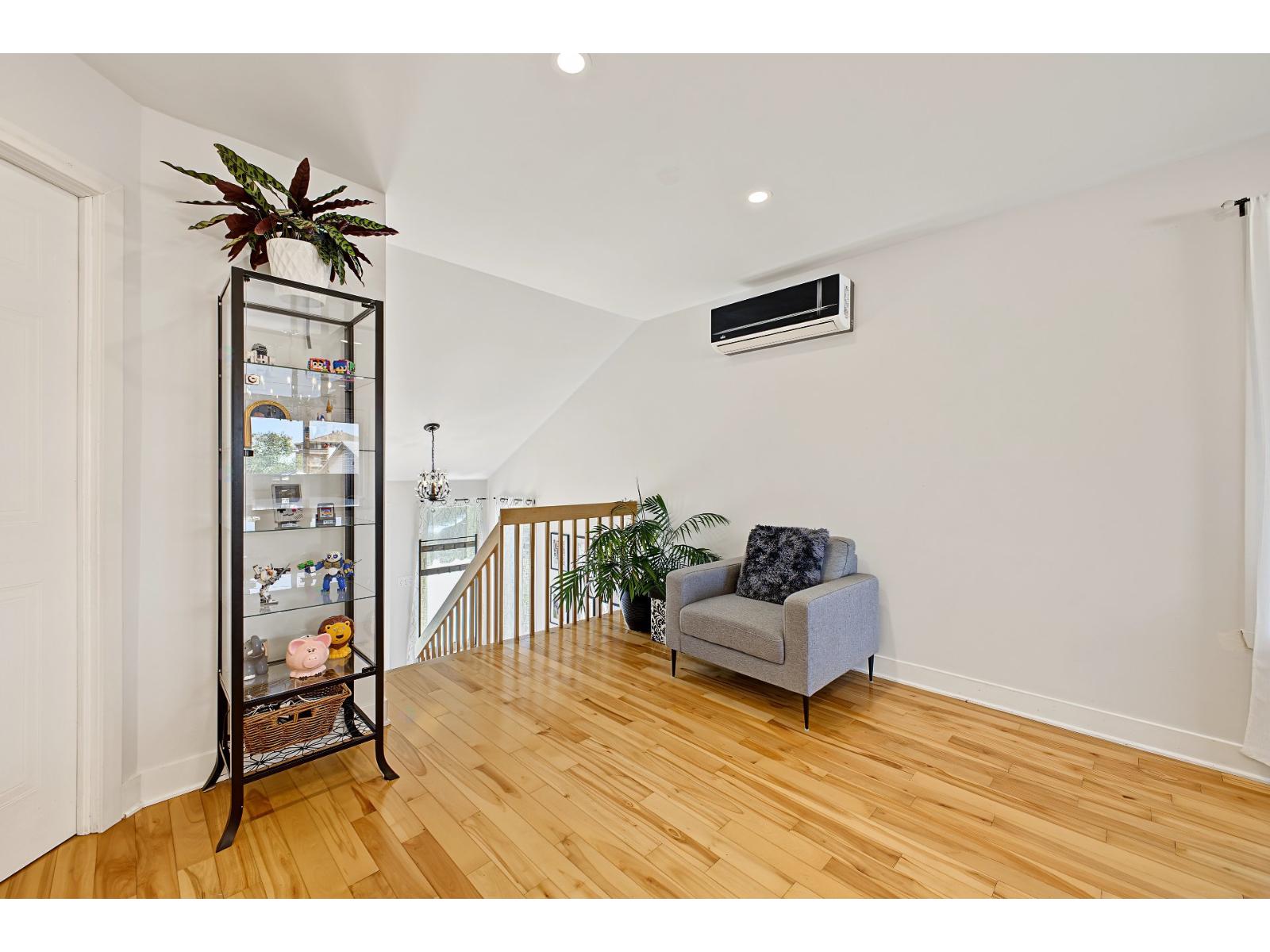 820 Rue Panet — photo 3