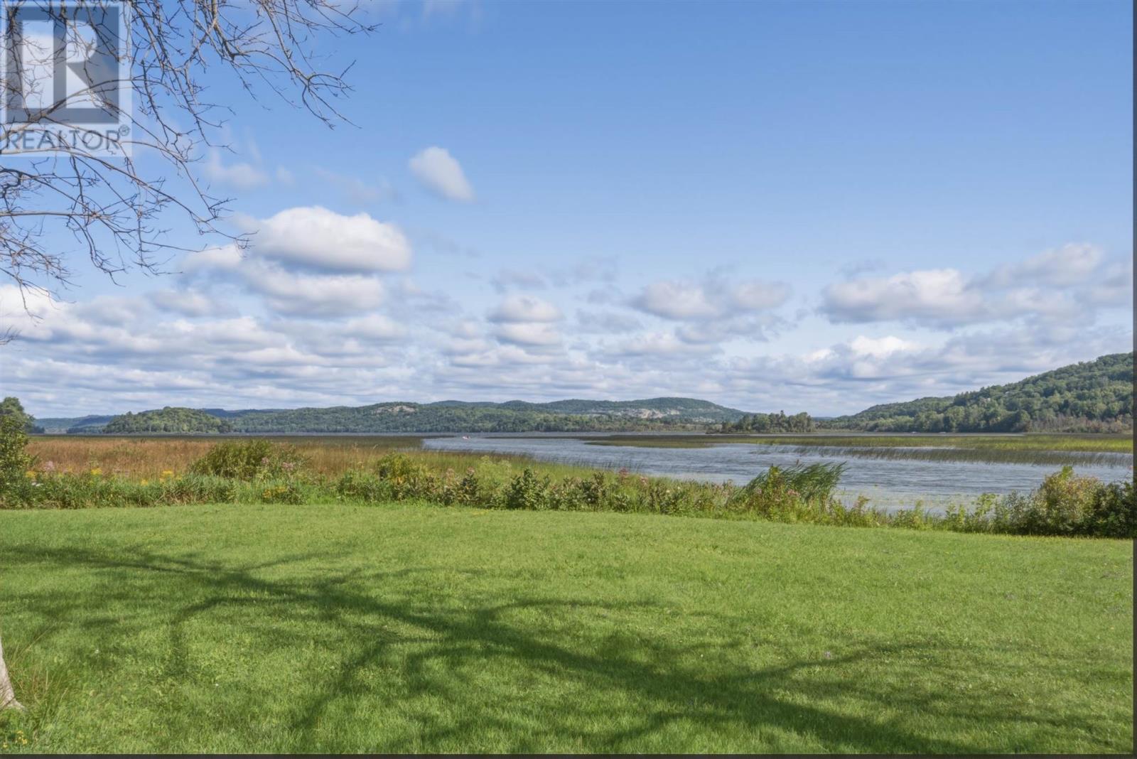 For sale: 2129 Centre Line RD, Bruce Mines, Ontario P0R1C0