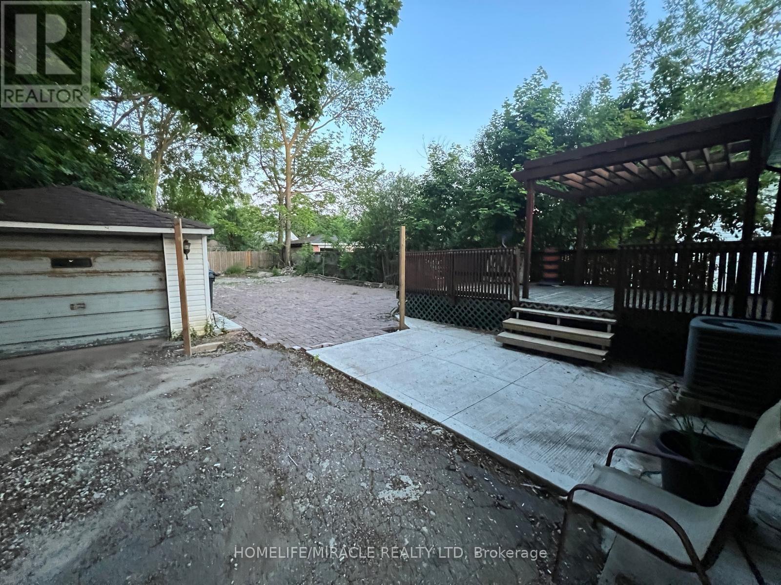 Property photo 11