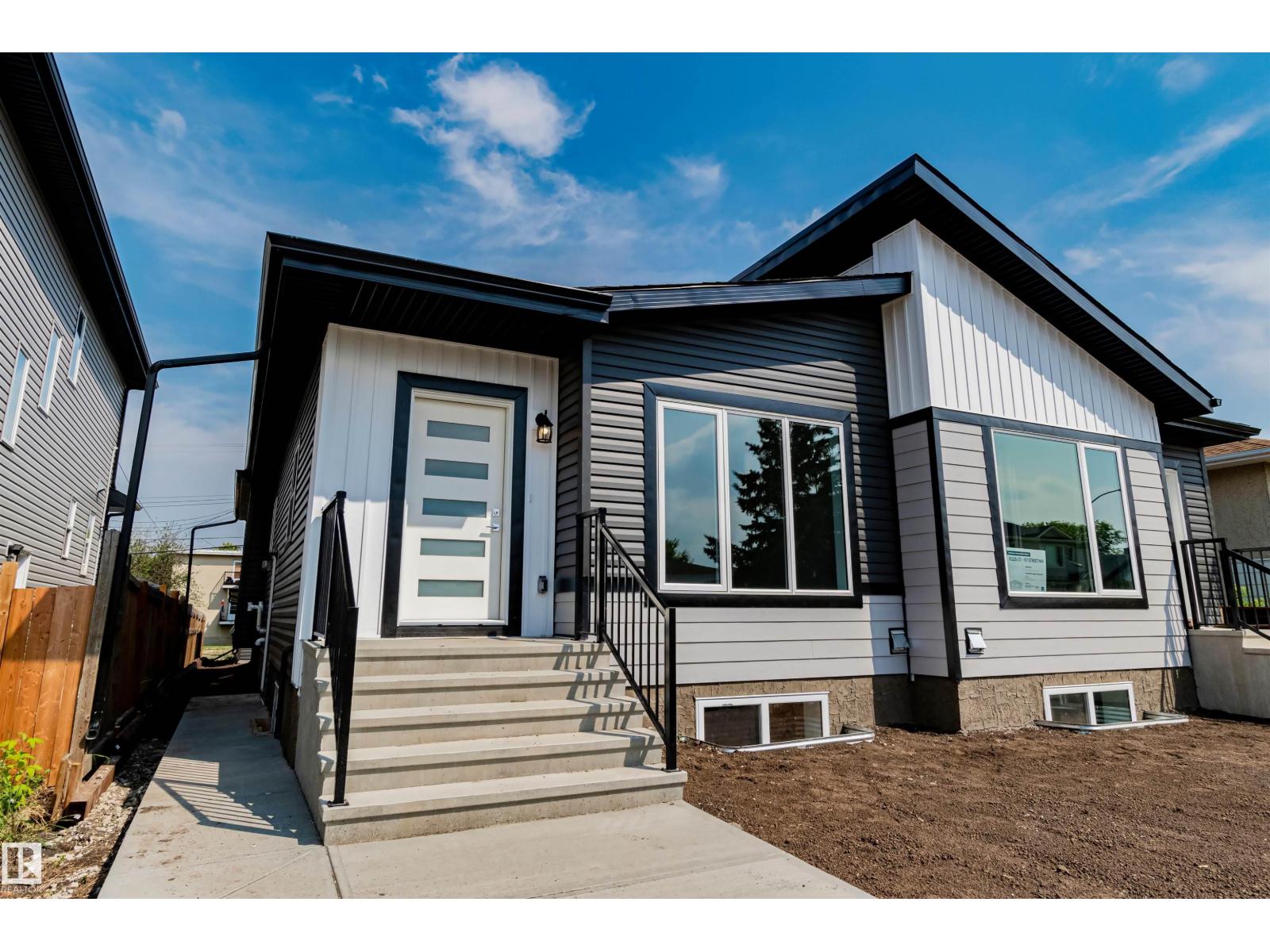 For sale: 12117 85 ST NW, Edmonton, Alberta T5B3G5 - E4510784 | REALTOR.ca