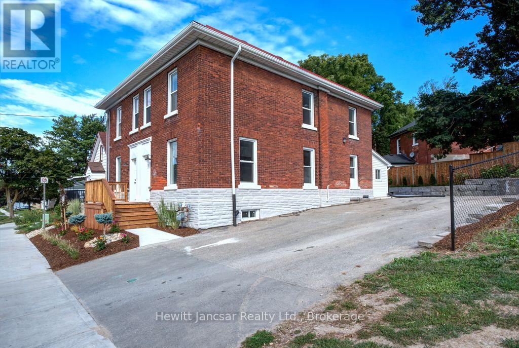 Property photo 9