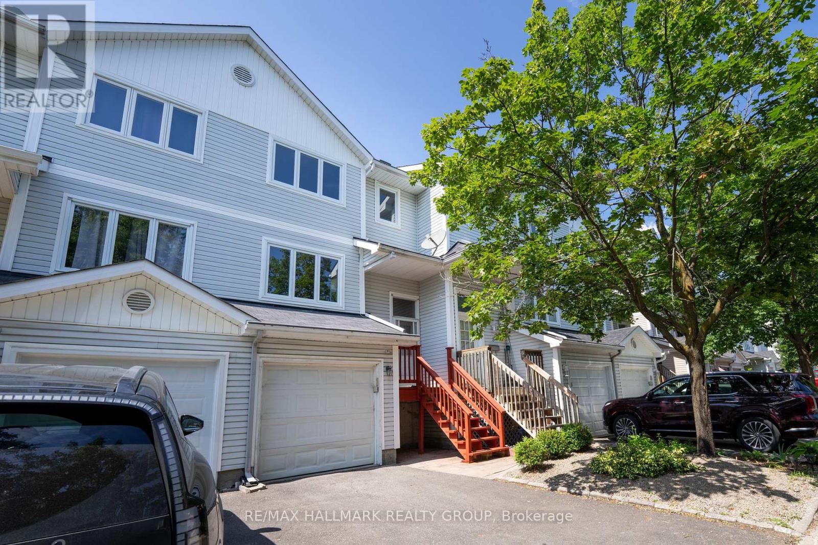 For sale: 3 SETH PRIVATE, Ottawa, Ontario K1K4R6 - X13842800 | REALTOR.ca