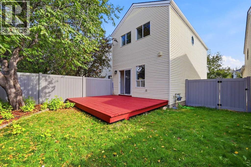 11 Coventry Lane NE, Calgary, Alberta T3K4G4 - A2349256 | REALTOR.ca